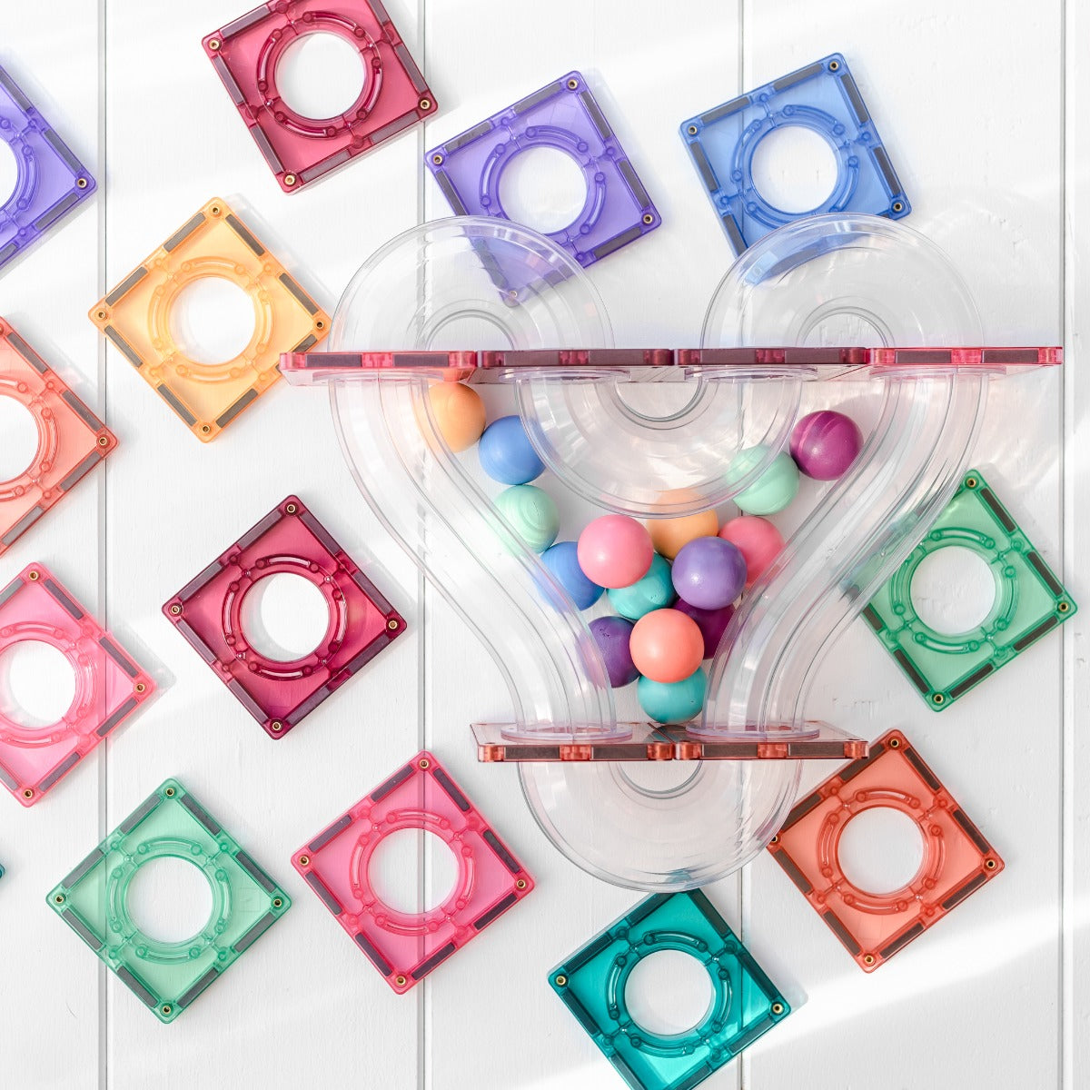 Magnetic tiles from Connetix ball run