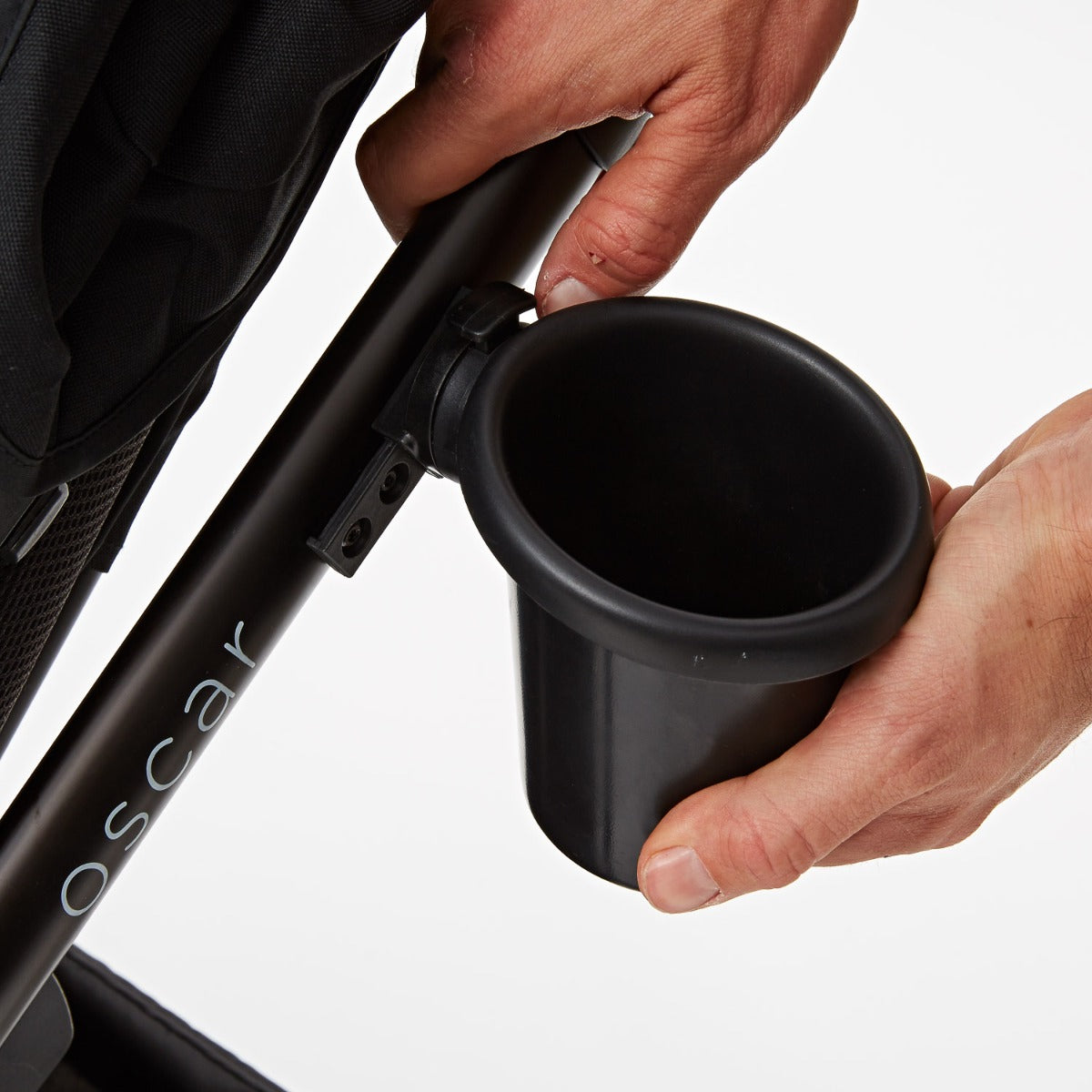 Edwards and co universal cup holder