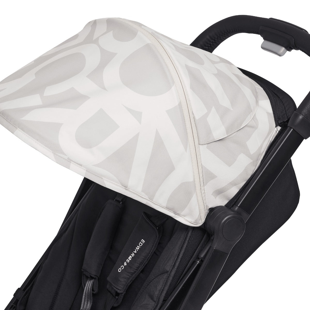 Edwards & co Lucci Stroller in Arctic white close up
