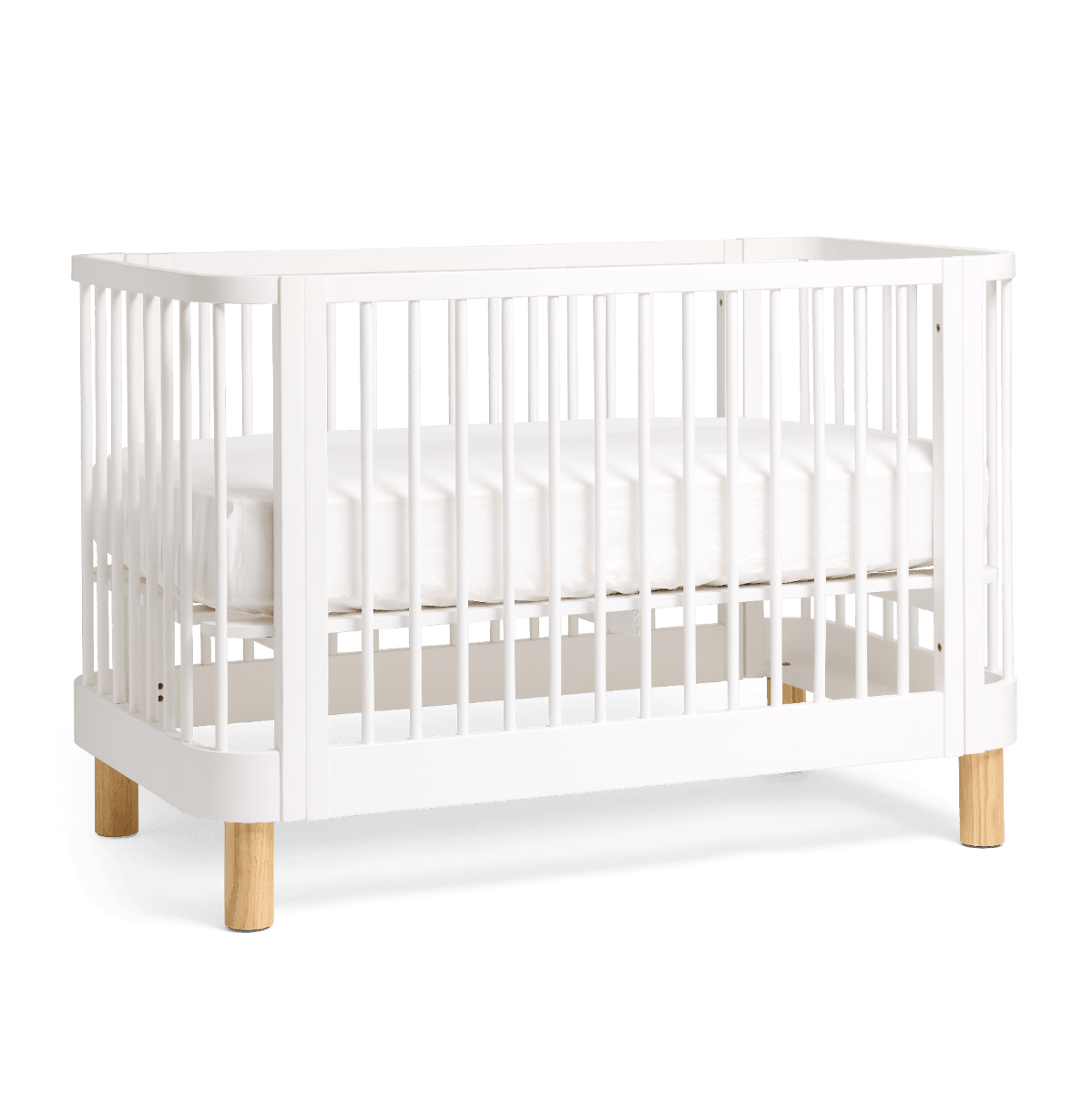 Cariboo Florence Cot White/Natural Newborn Arrangement