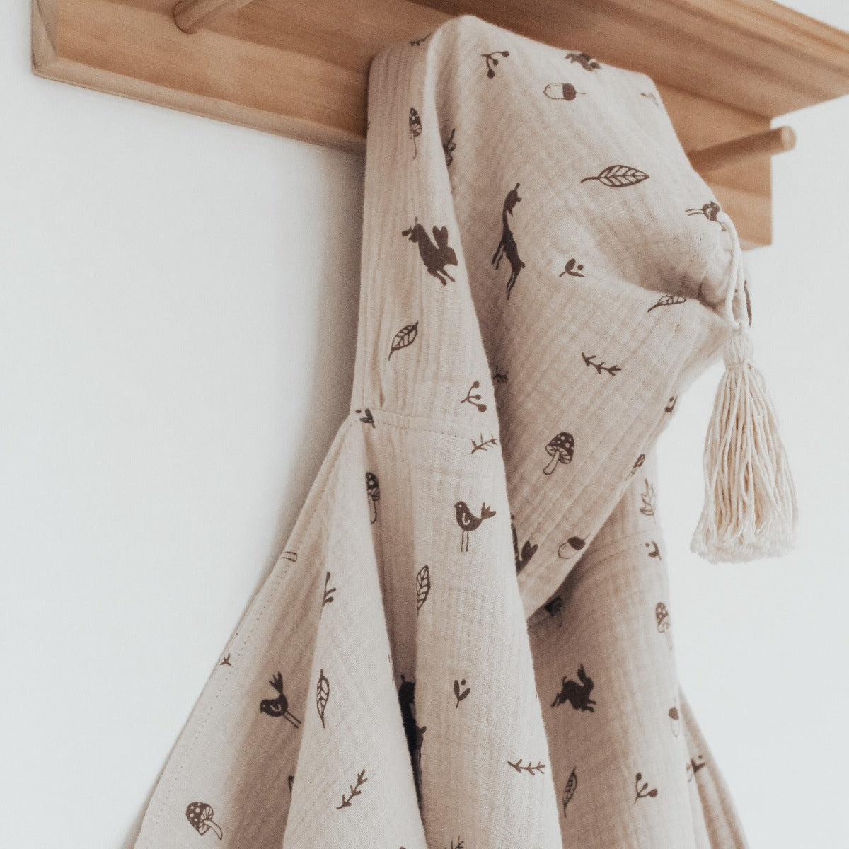 Muslin Hooded Towel | Over the Dandelions - woodland print