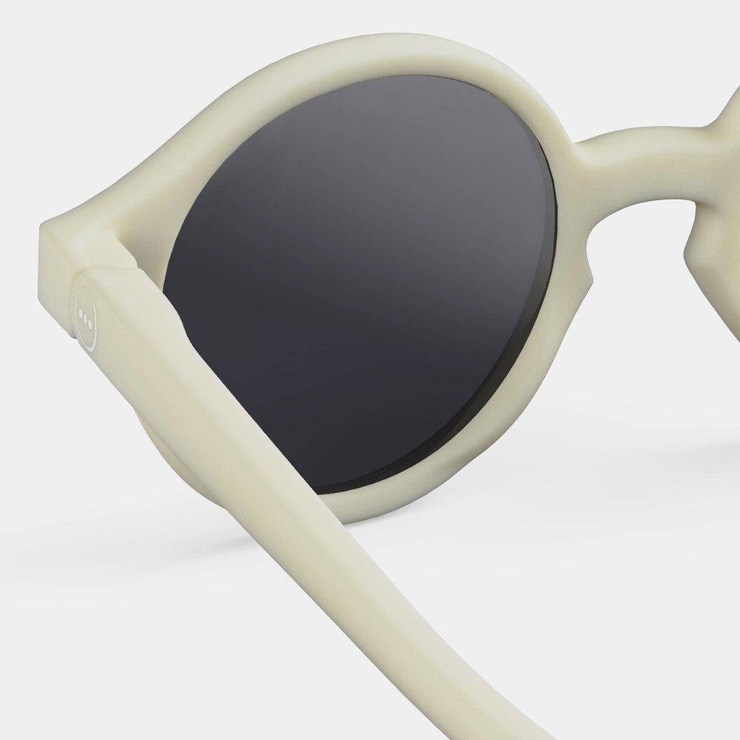 Izipizi Kids sunglasses in milk