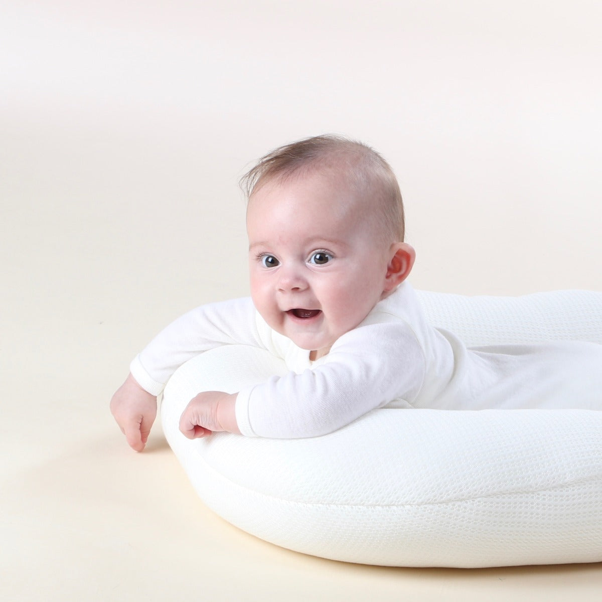 Baby Lounger - Little Bee by Dimples - Dimples