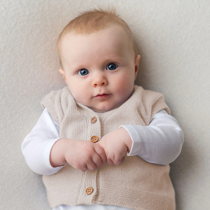 Benmore Classic Vest Warm White