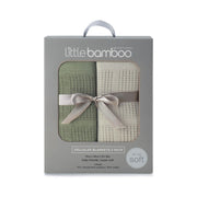 Bamboo viscose and cotton blend blanket in a pack