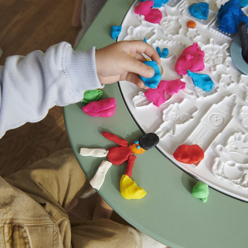 Mutable Play Dough Board from Stokke
