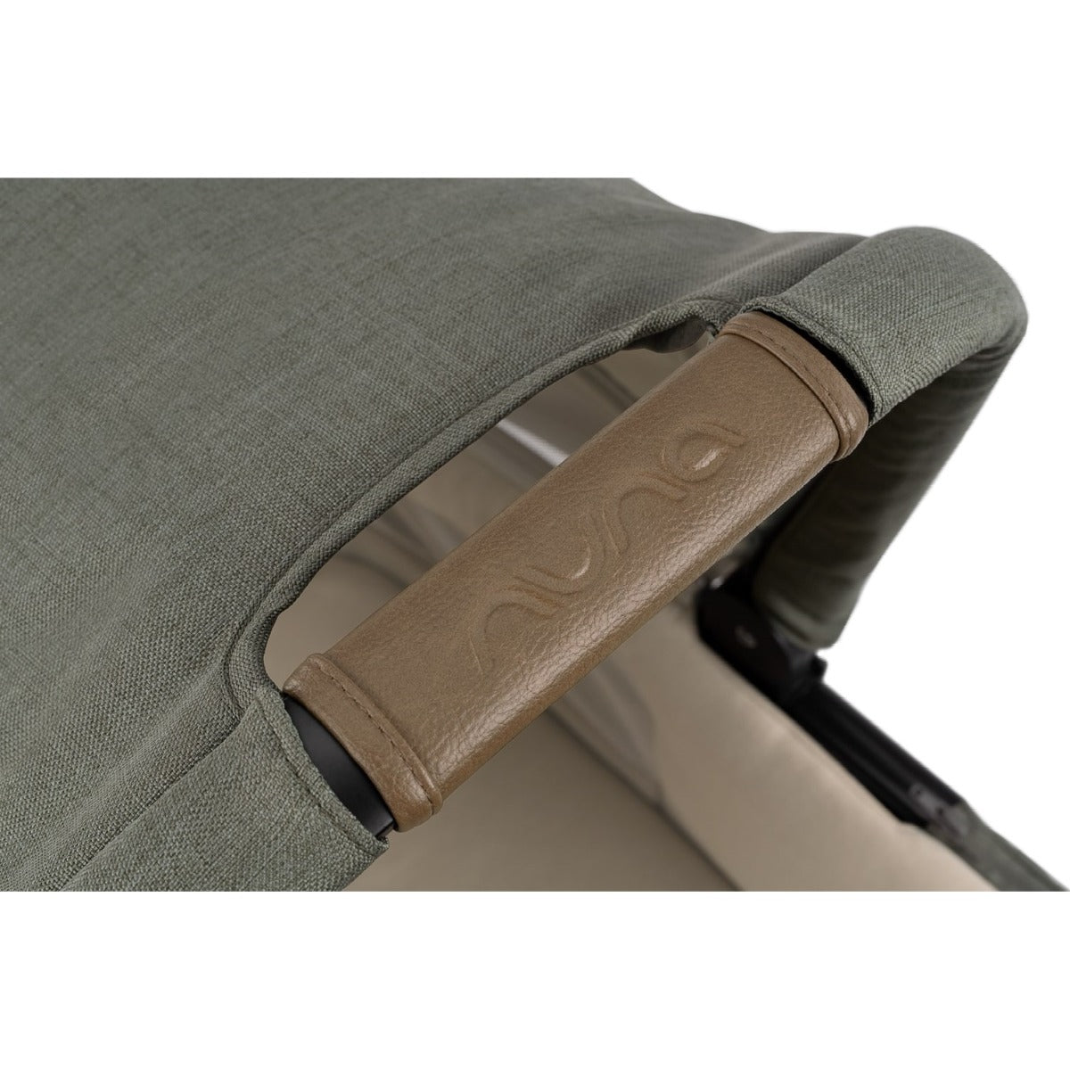 Nuna Mixx carry Cot in Pine 