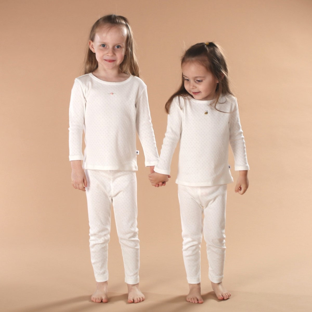 Dimples cotton Pyjamas in White Bee