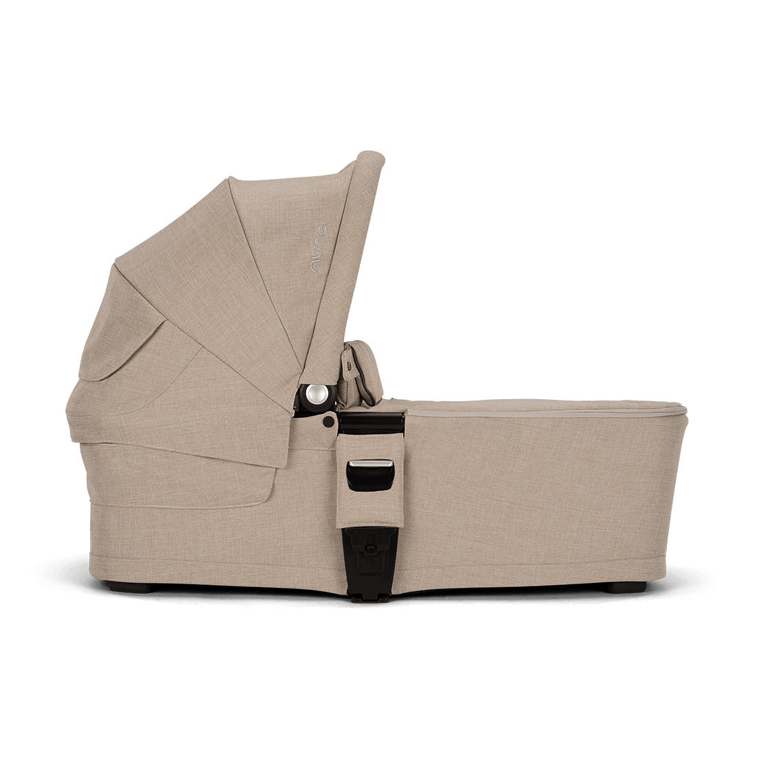 Carry Cot from Nuna side view