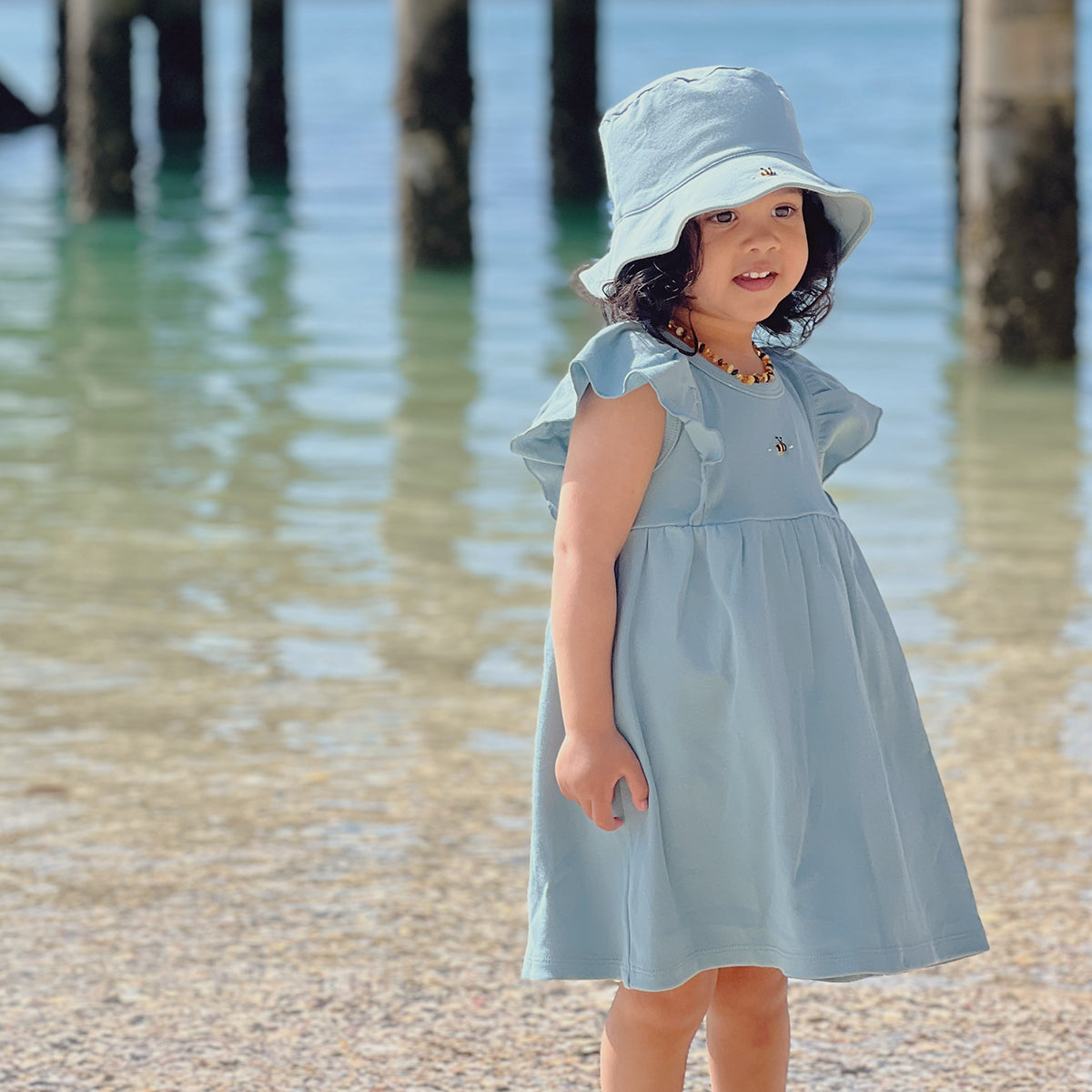 Cotton Sunhat with bee embroidery