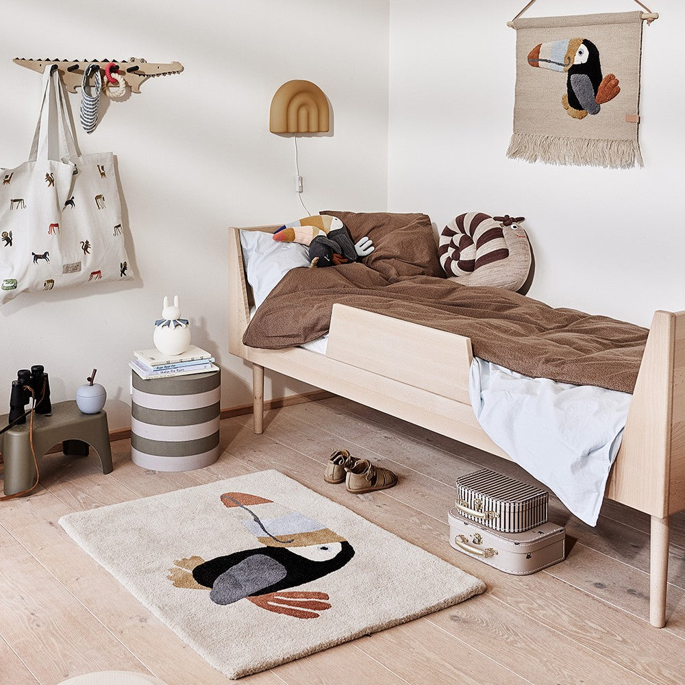Toucan rug from Oyoy living