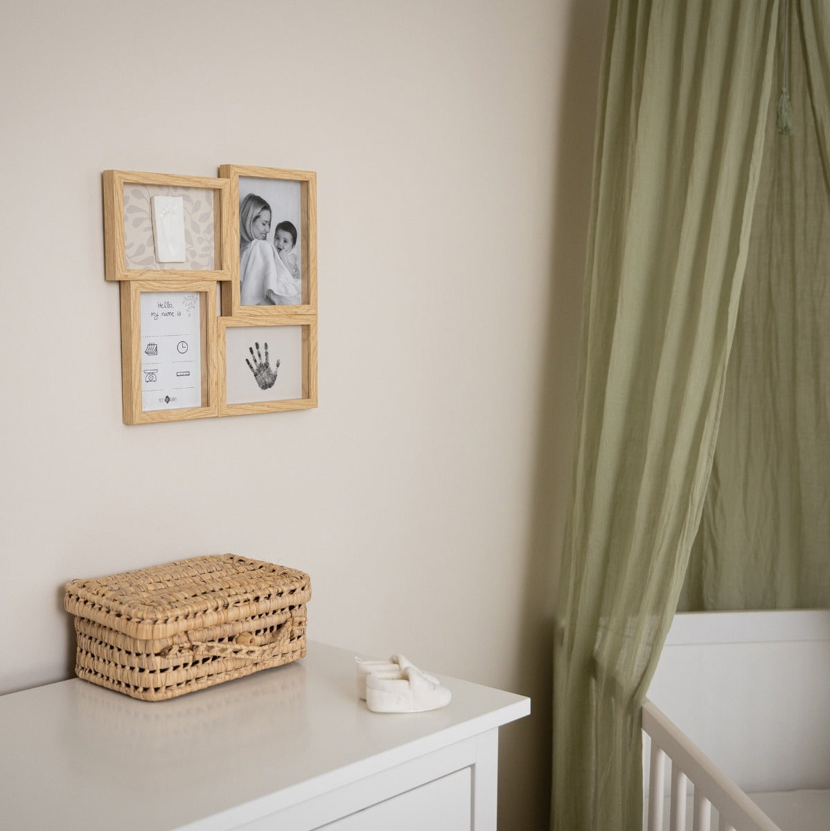 Petit Artichaut 4 wooden memory frames on a wall