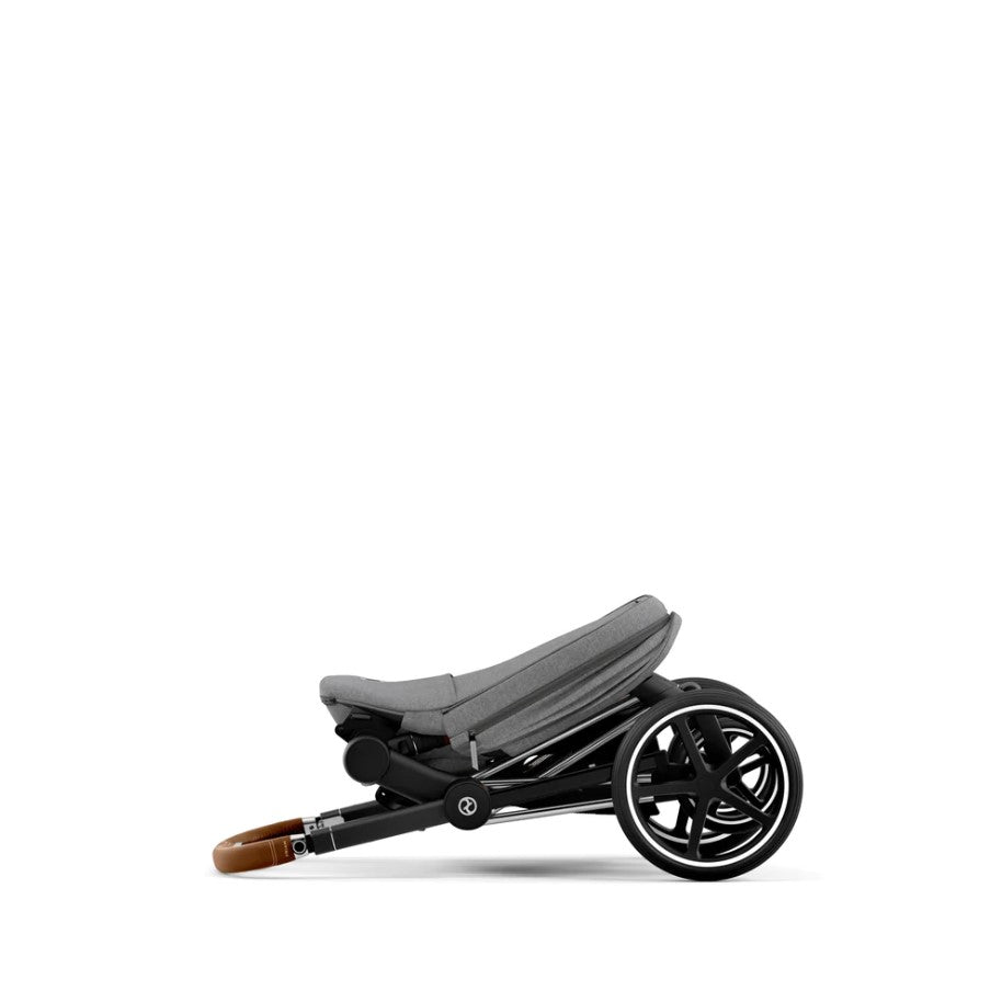 Priam Pram 2022. Rose Gold + Manhattan Grey Plus folded