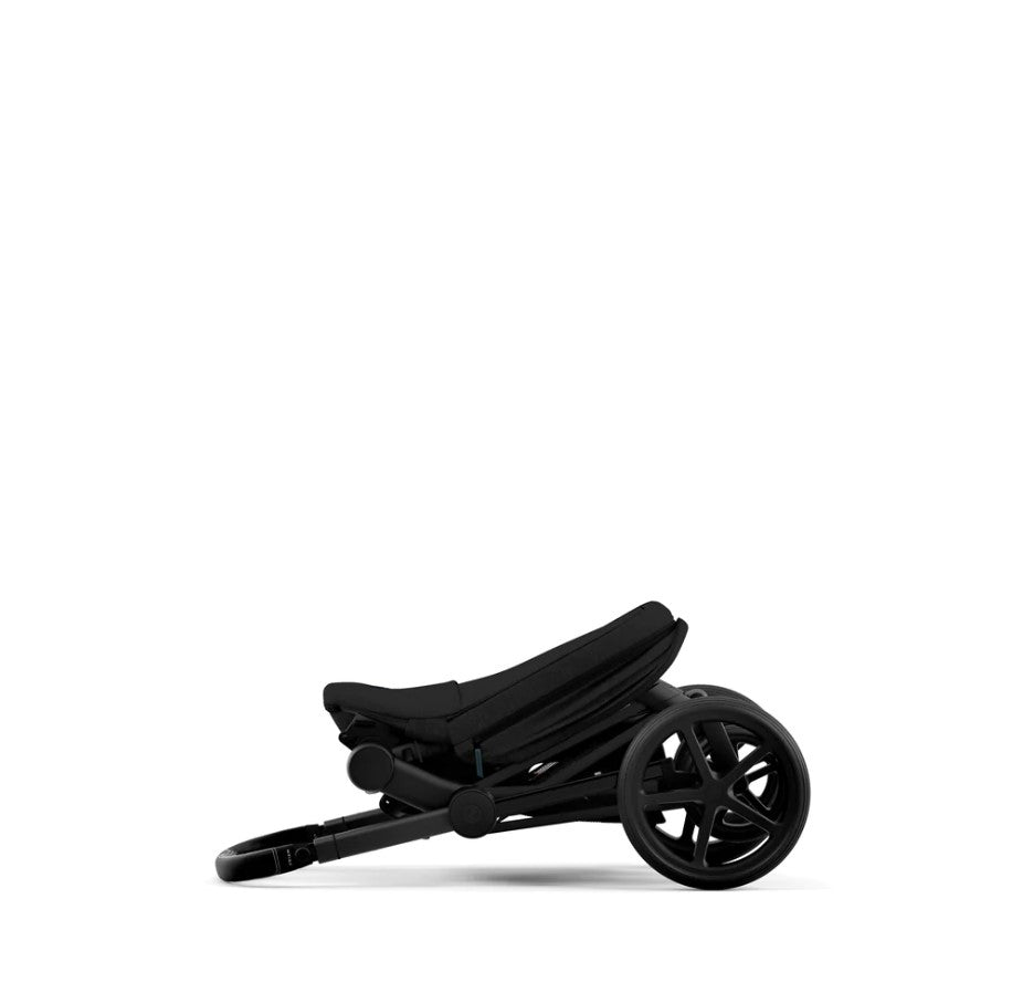 Priam Pram 2022. Matt Black + Stardust Black Plus folded