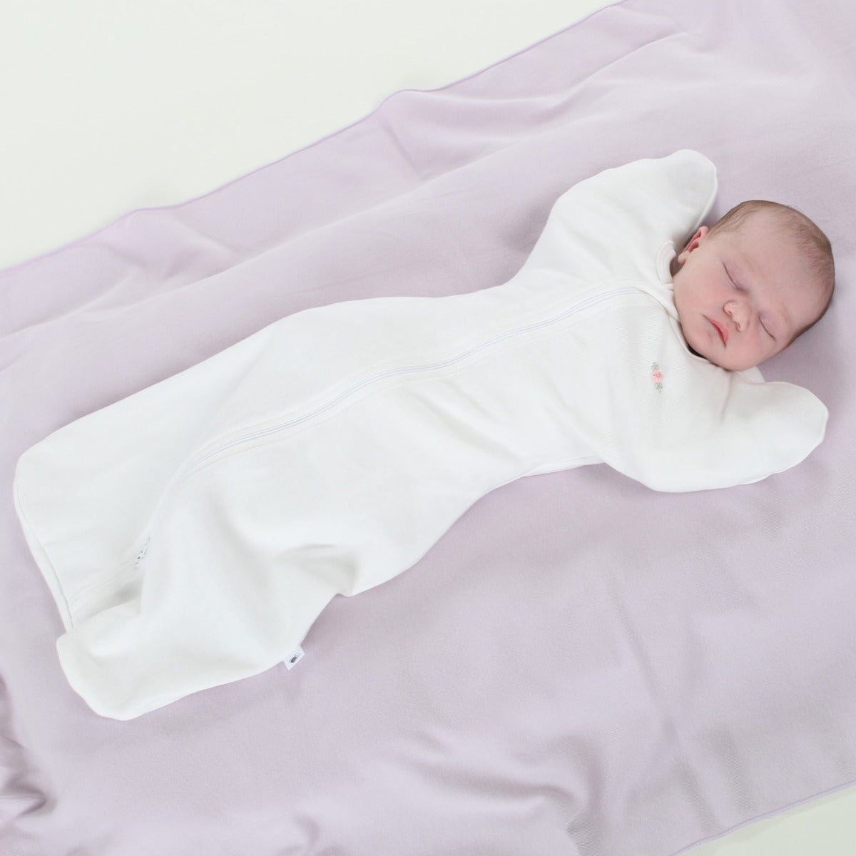 Dimples summer 22/23 collection  pastel skies cotton sleep pod in pink rose