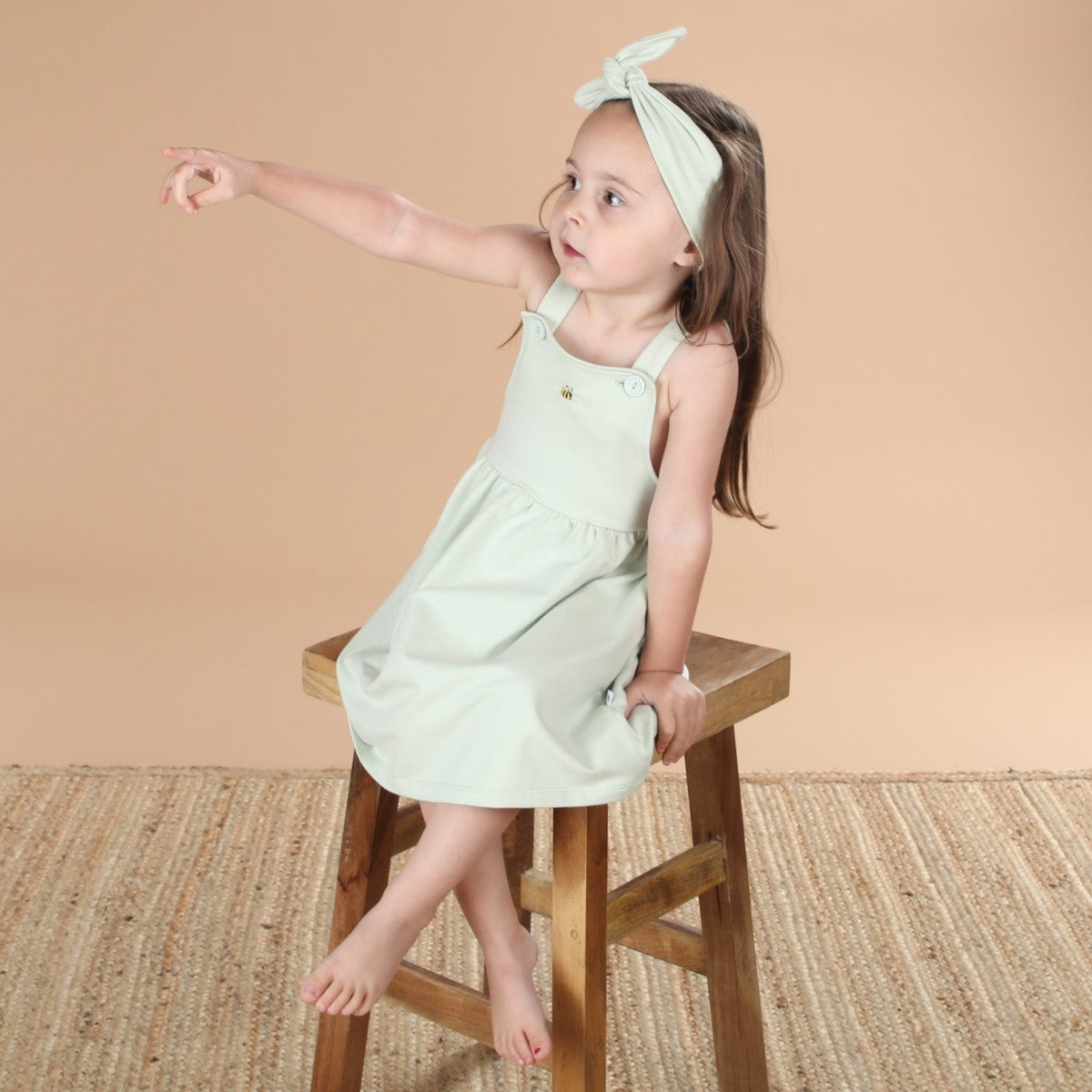 Cotton tie headband white lifestyle