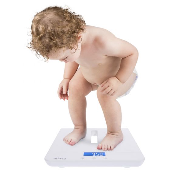 Baby standing on Oricom Scale