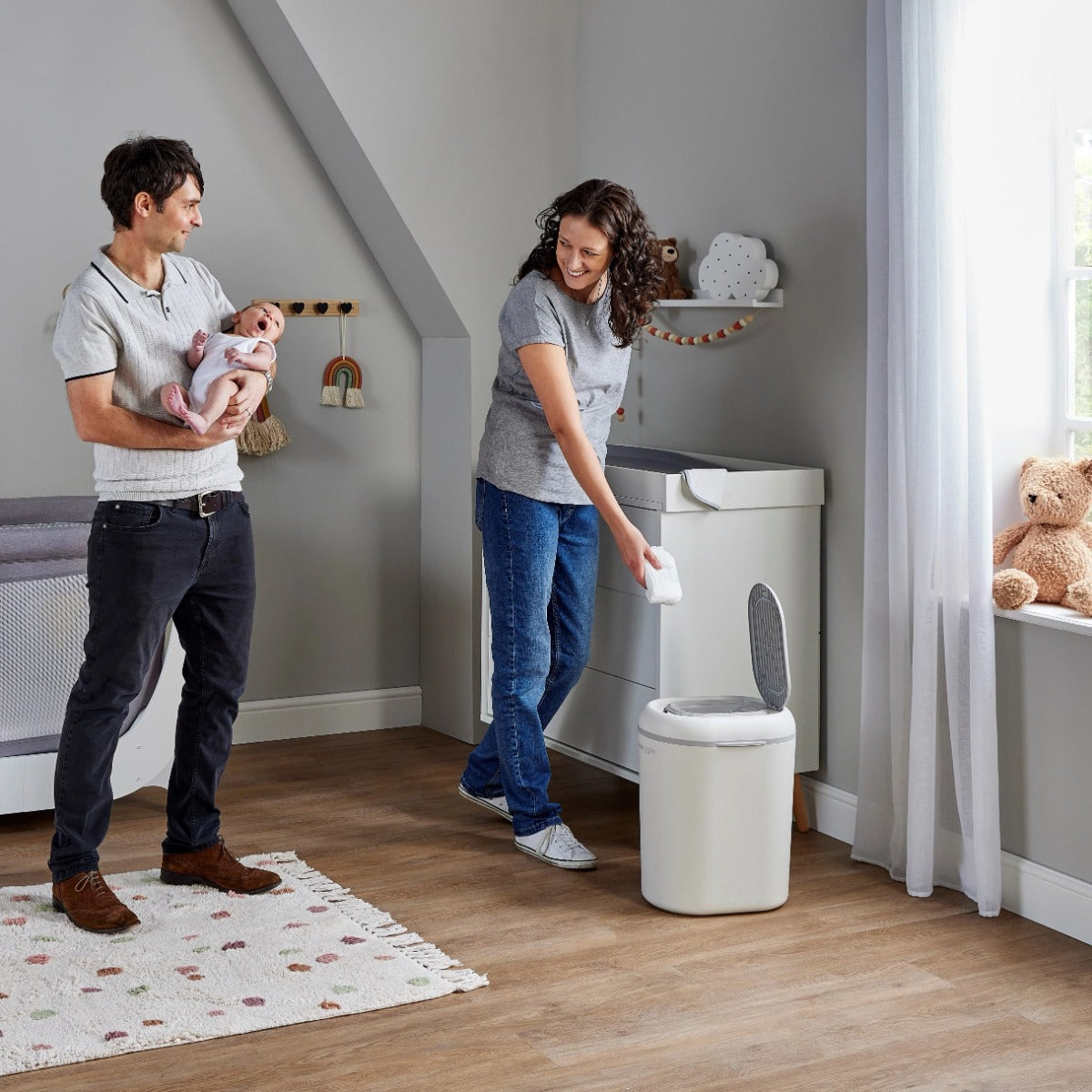 Shnuggle Eco touch Nappy Bin 