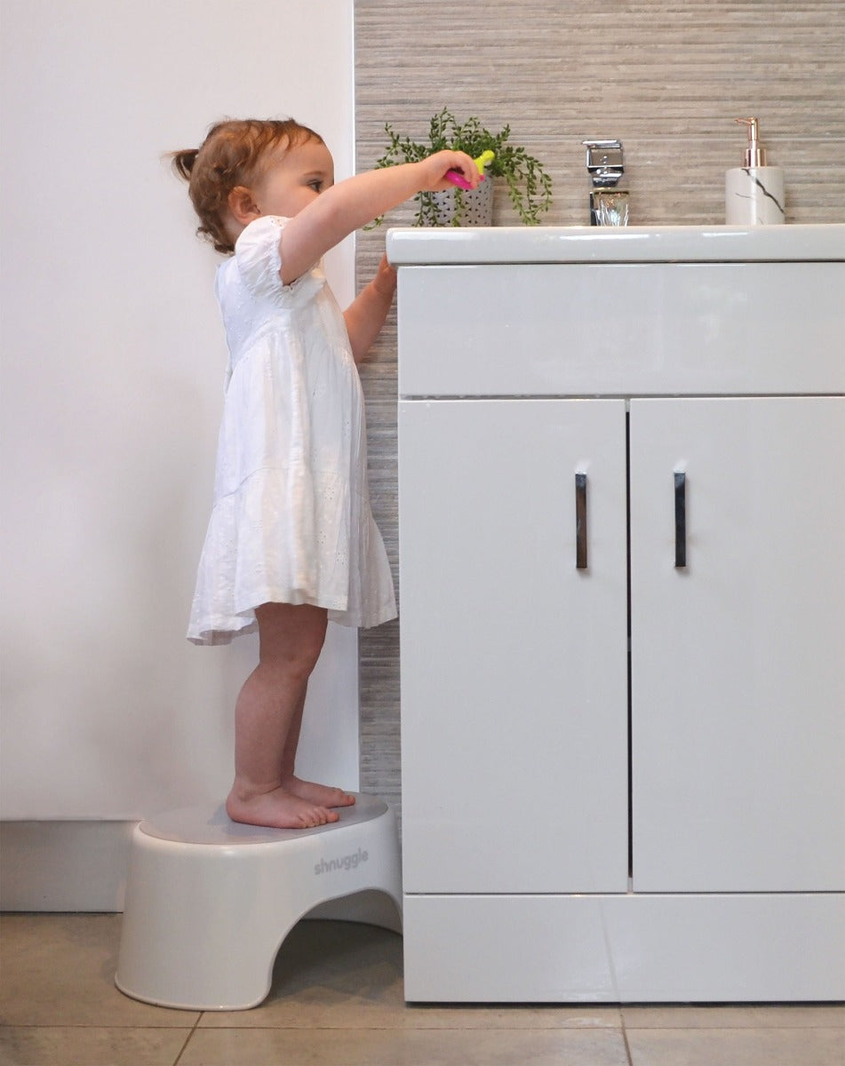 Shnuggle Step Stool - Shnuggle - Dimples