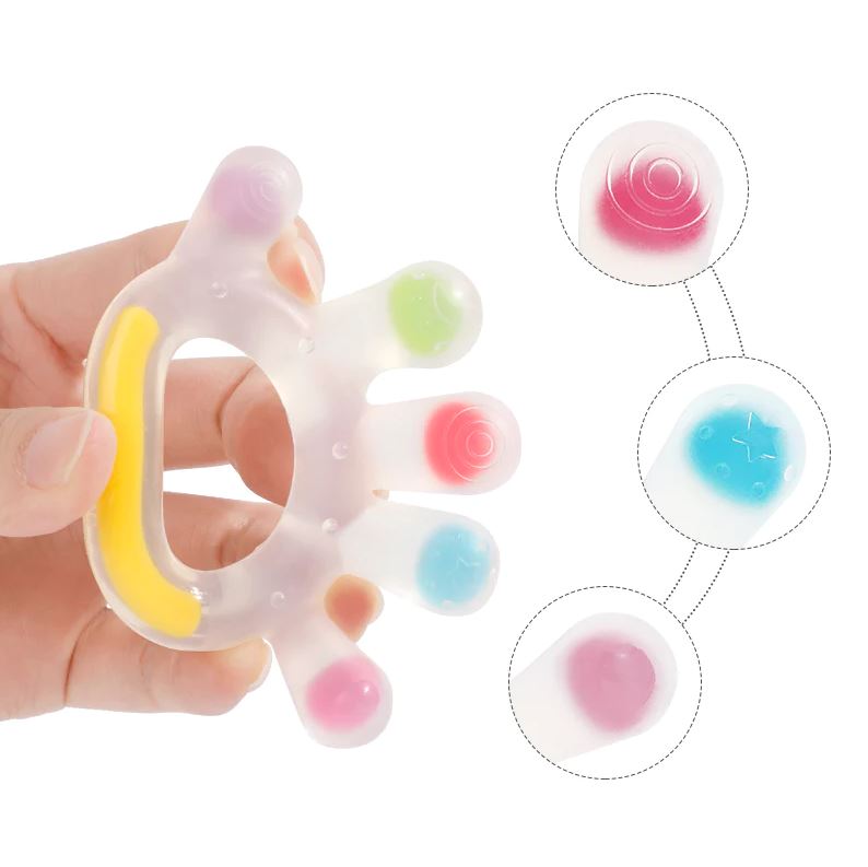 closer view of haakaa silicone palm teether