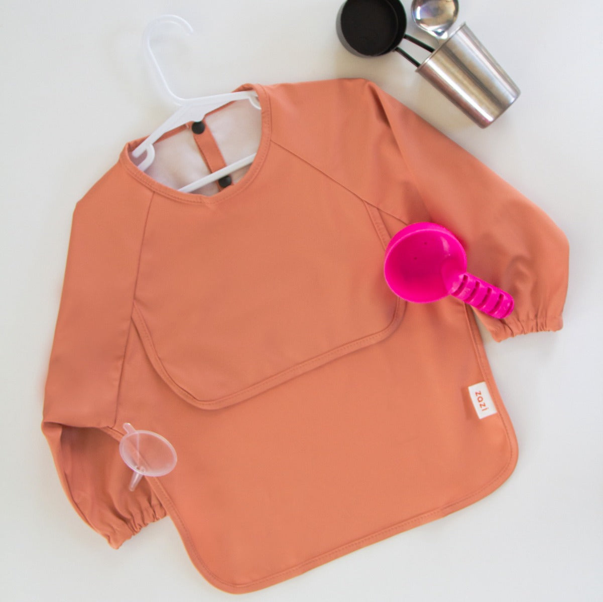 recycled polyester sleeved bib