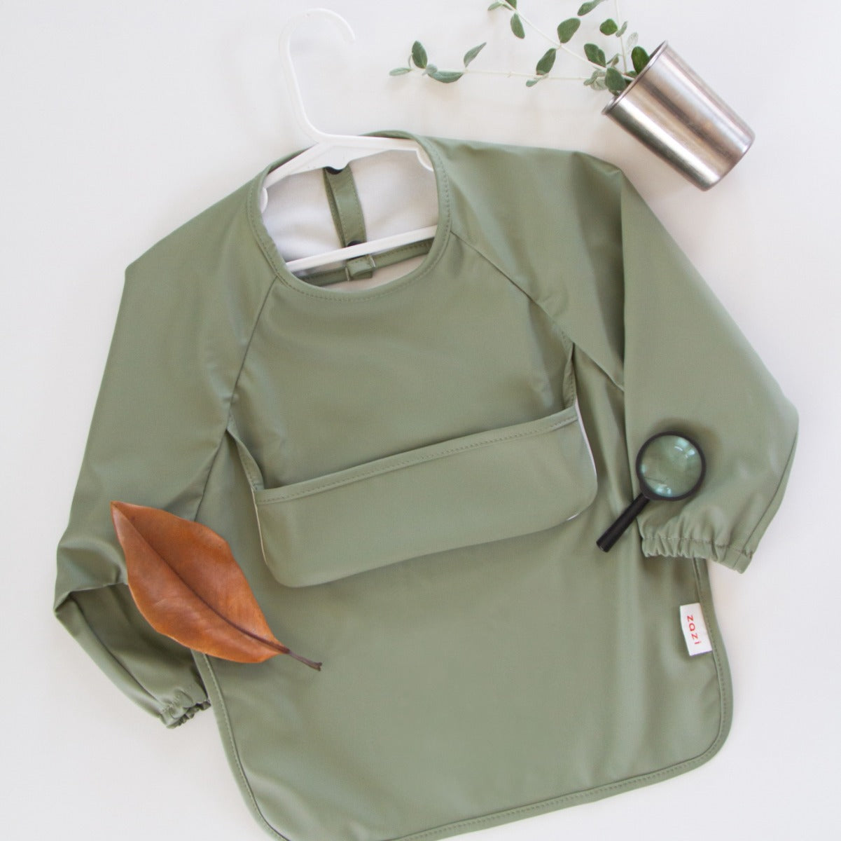 recycled polyester sleeved bib