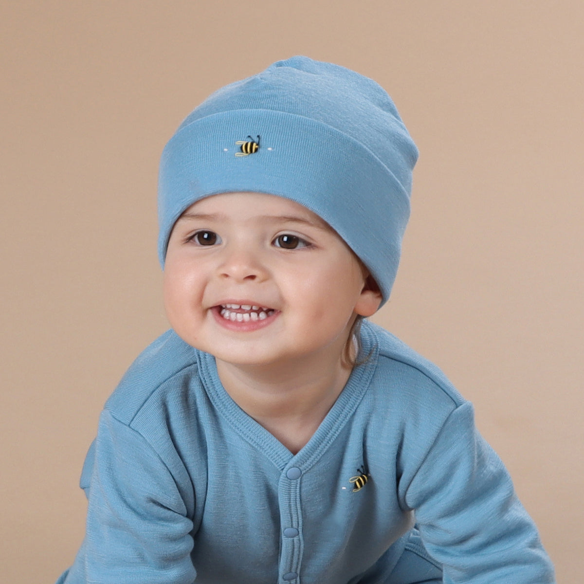 Merino wool embroidery beanie:image,small_image,thumbnail
