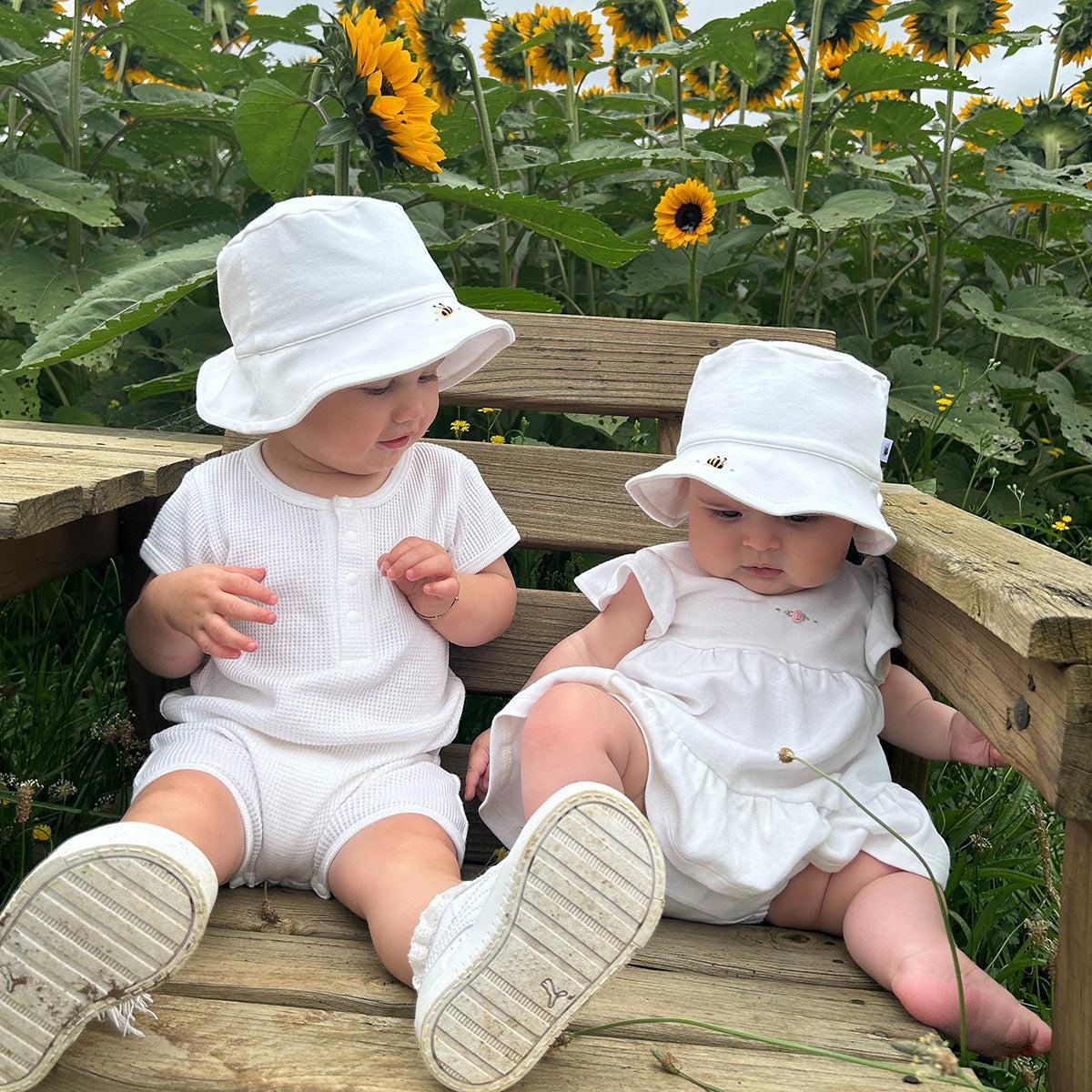 White bee cotton sunhat lifestyle