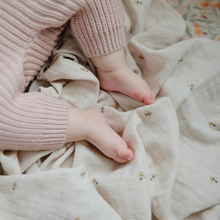 Organic Cotton Muslin Swaddle Bees - Mushie