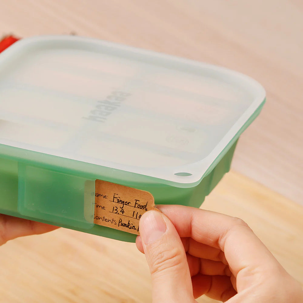 8 compartment freezer tray with lid in Blush from Haakaa