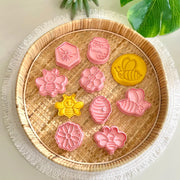 Wild Dough - Stamp & Cutter Set - Bees:image,small_image,thumbnail,swatch_image