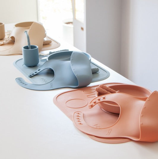 Zazi silicone plat with cutlery set and mat